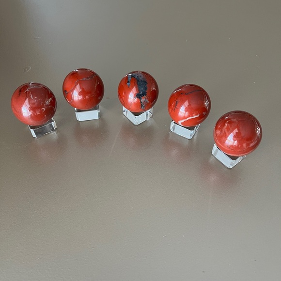 Red Jasper sphere (one) - Picture 3 of 6